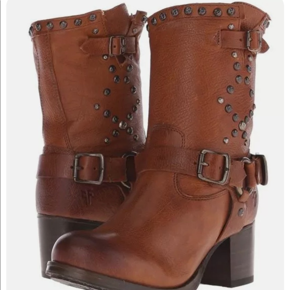 Frye Vera Stud genuine leather Moto Short Booties Cognac Sz 6.5 B